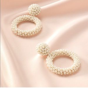 Stella & Dot pearl earrings. Worn once.